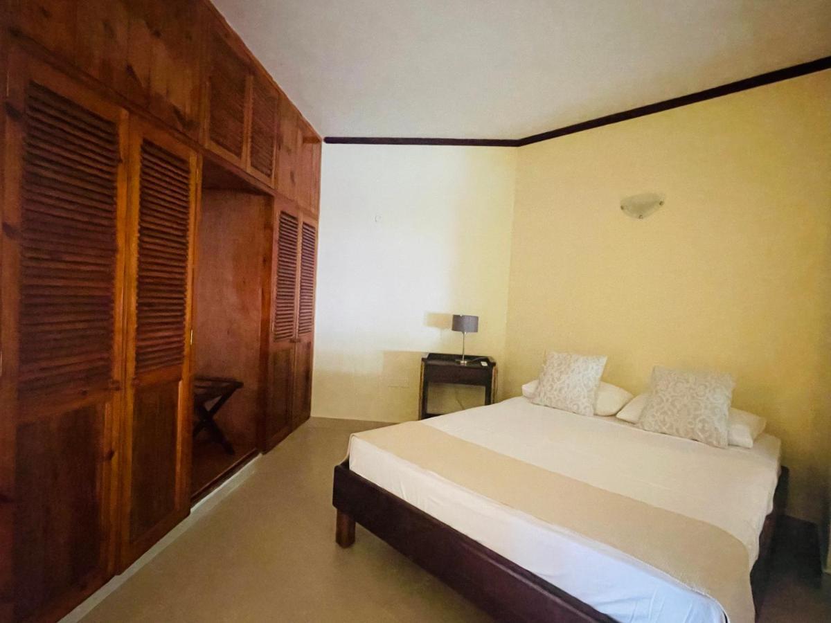 Sun Properties And Resort Hotel Beau Vallon  Zewnętrze zdjęcie