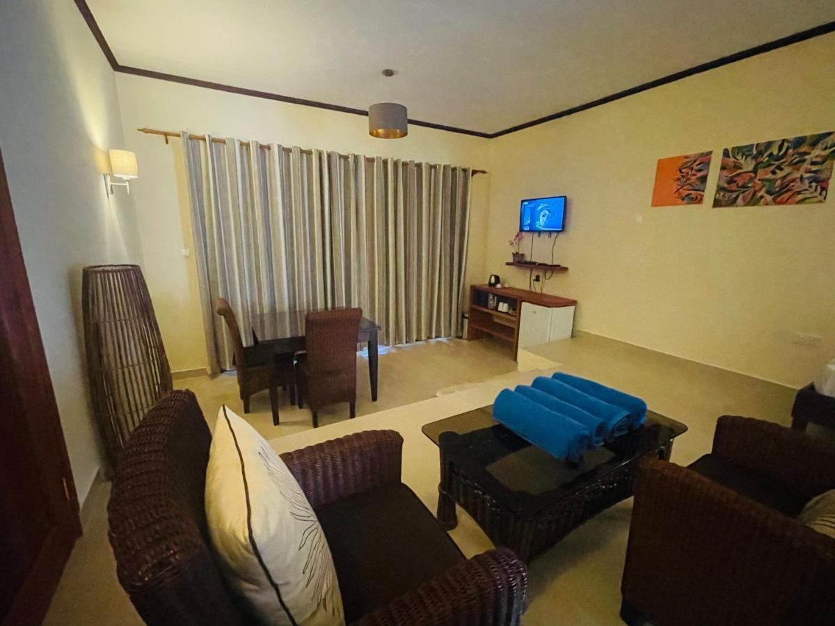 Sun Properties And Resort Hotel Beau Vallon  Zewnętrze zdjęcie
